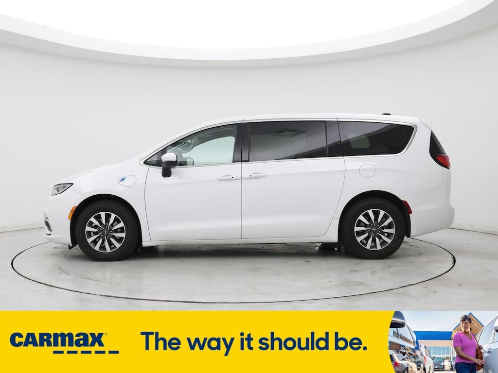 used 2023 Chrysler Pacifica Hybrid car, priced at $27,998
