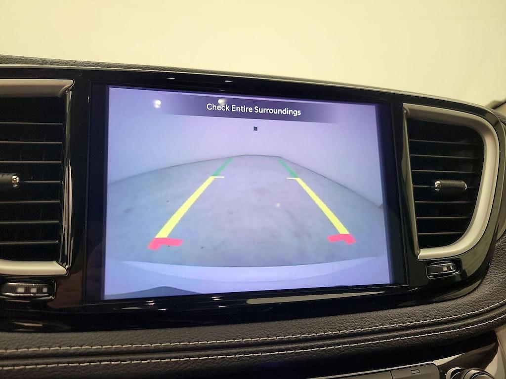 used 2023 Chrysler Pacifica Hybrid car, priced at $27,998