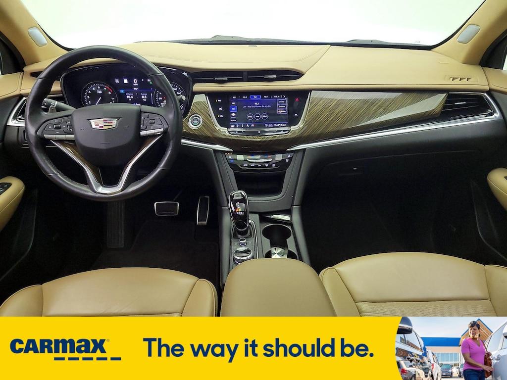 used 2020 Cadillac XT6 car, priced at $32,998