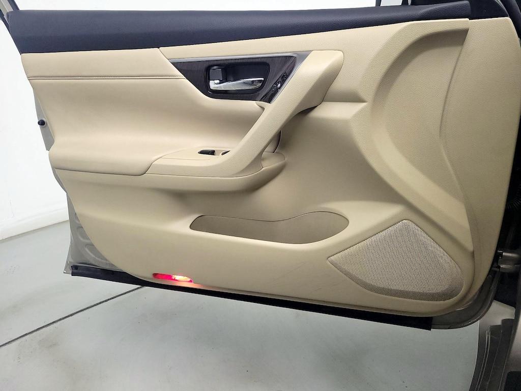 used 2013 Nissan Altima car, priced at $14,998
