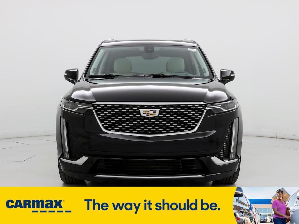 used 2021 Cadillac XT6 car, priced at $33,998