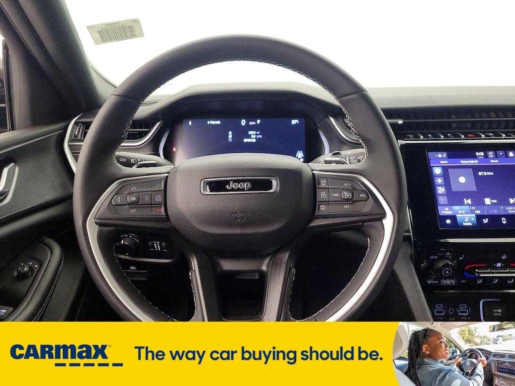 used 2024 Jeep Grand Cherokee car, priced at $40,998