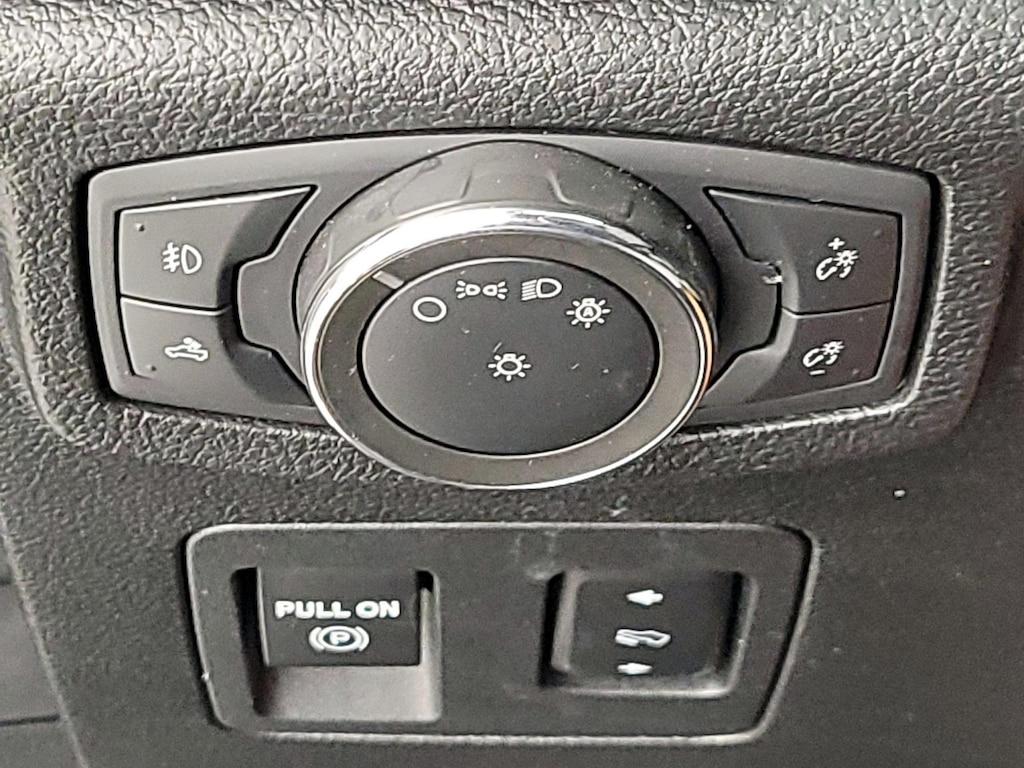 used 2020 Ford F-150 car, priced at $39,998