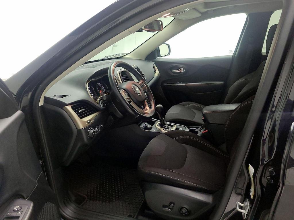 used 2015 Jeep Cherokee car, priced at $17,998