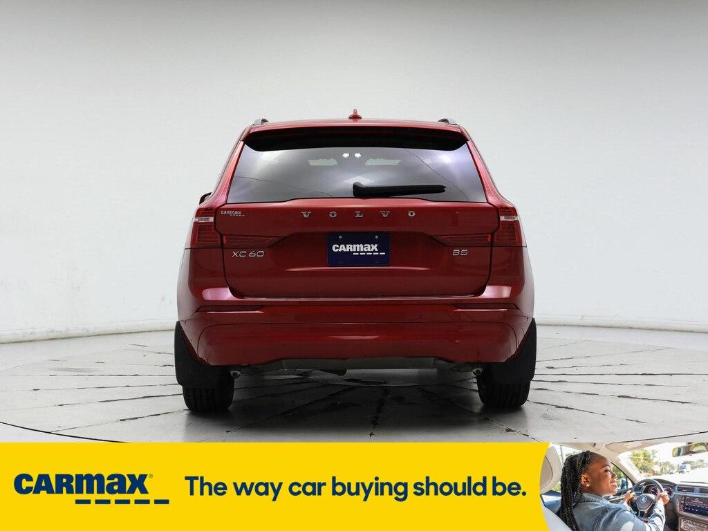 used 2022 Volvo XC60 car, priced at $28,998