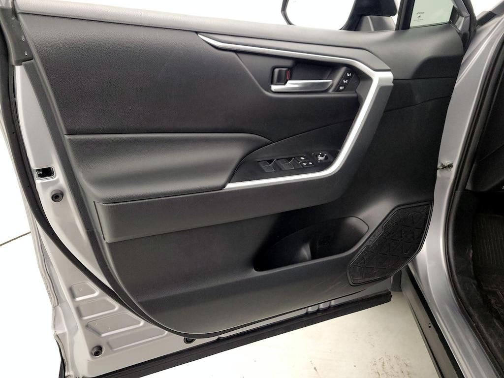 used 2021 Toyota RAV4 Hybrid car, priced at $31,998
