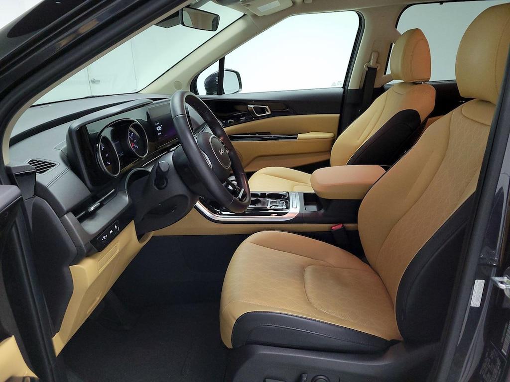 used 2024 Kia Carnival car, priced at $37,998