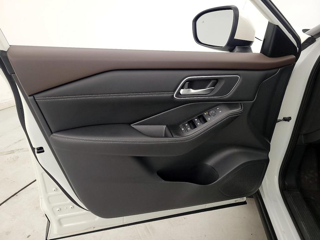 used 2021 Nissan Rogue car, priced at $24,998