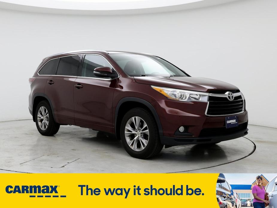 used 2015 Toyota Highlander car, priced at $24,998