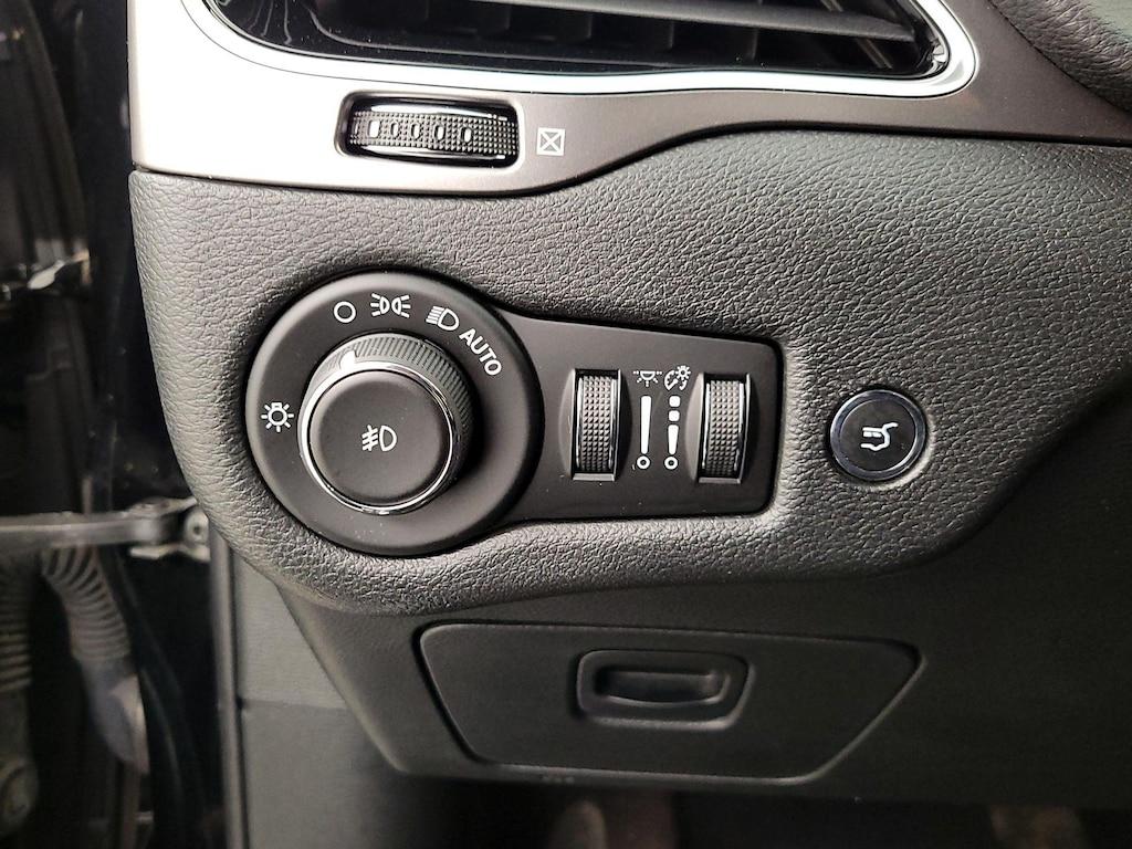 used 2019 Jeep Cherokee car, priced at $22,998