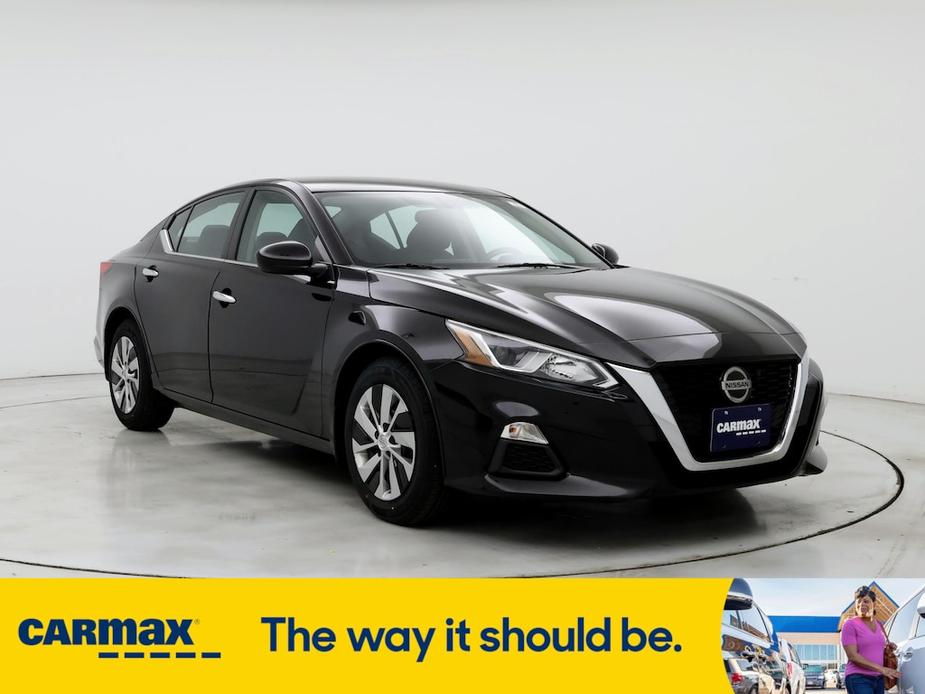 used 2019 Nissan Altima car, priced at $18,998