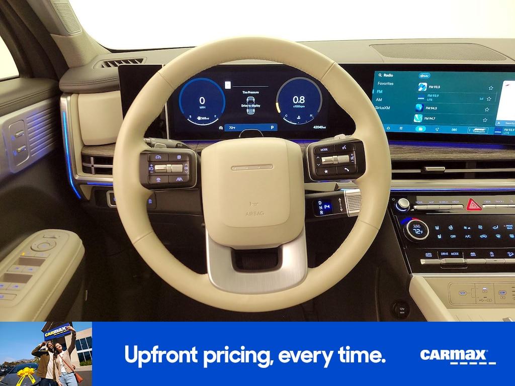 used 2024 Hyundai Santa Fe car, priced at $33,998