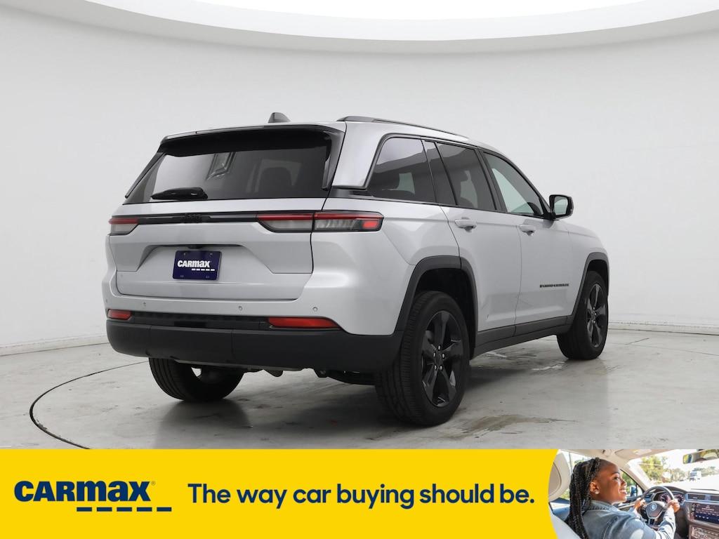 used 2023 Jeep Grand Cherokee car, priced at $34,998
