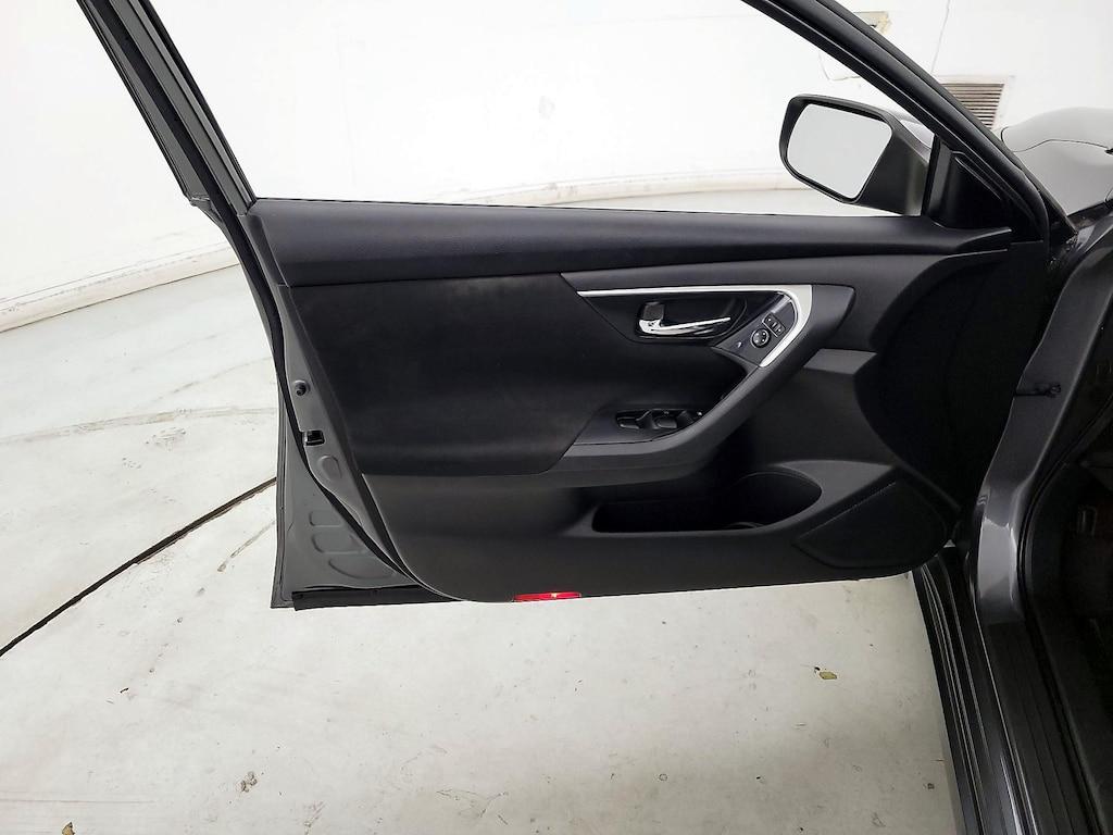 used 2014 Nissan Altima car, priced at $13,599