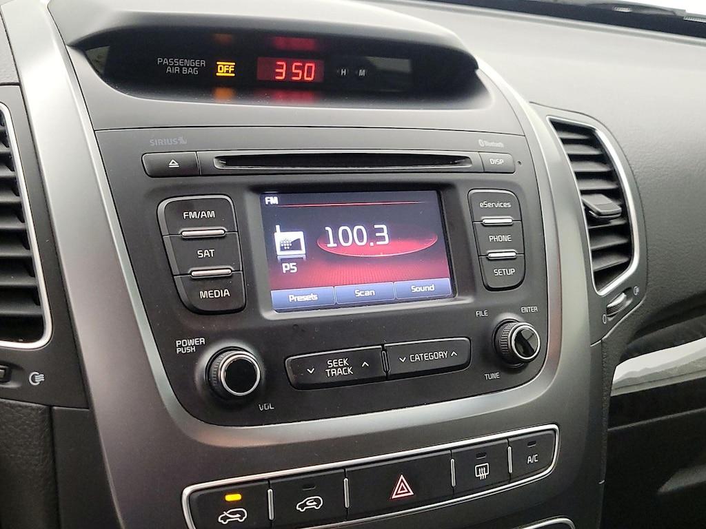 used 2015 Kia Sorento car, priced at $12,998