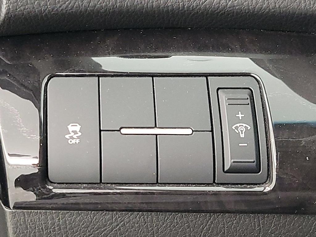 used 2015 Kia Sorento car, priced at $12,998