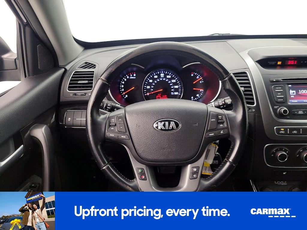 used 2015 Kia Sorento car, priced at $12,998