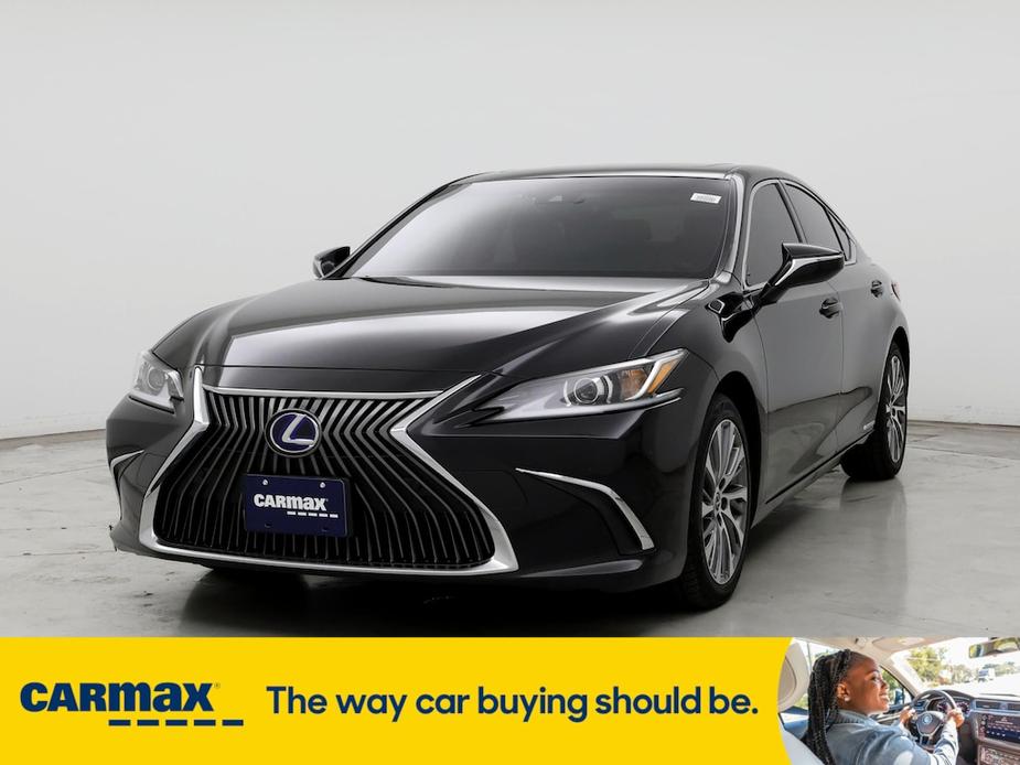 used 2019 Lexus ES 300h car, priced at $27,998