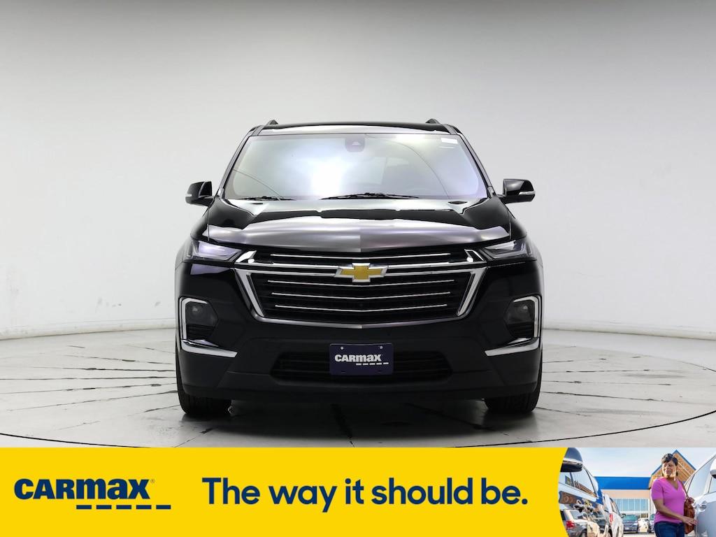 used 2022 Chevrolet Traverse car, priced at $34,998