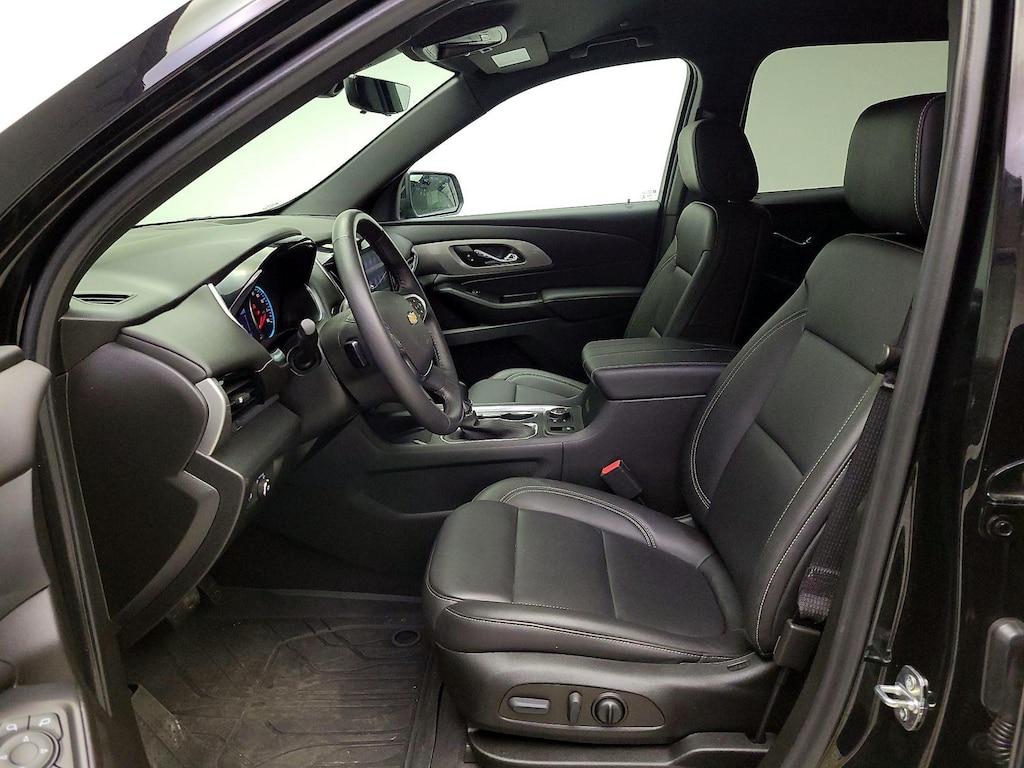 used 2022 Chevrolet Traverse car, priced at $34,998
