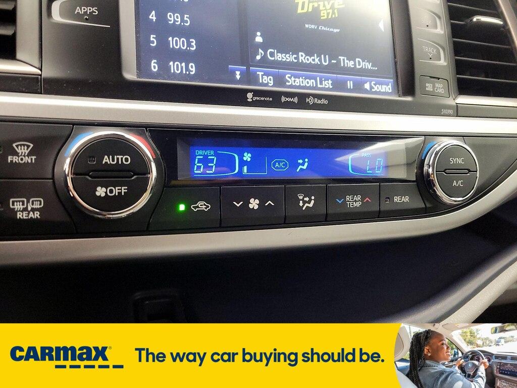 used 2019 Toyota Highlander car, priced at $30,998
