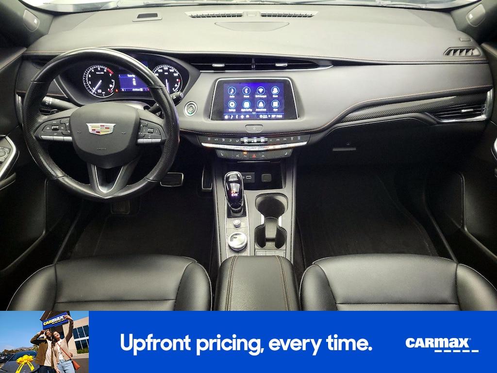 used 2022 Cadillac XT4 car, priced at $28,998