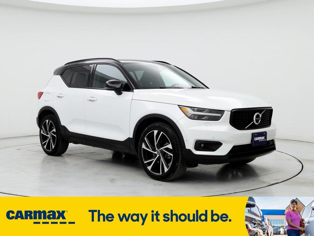 used 2021 Volvo XC40 car, priced at $30,998