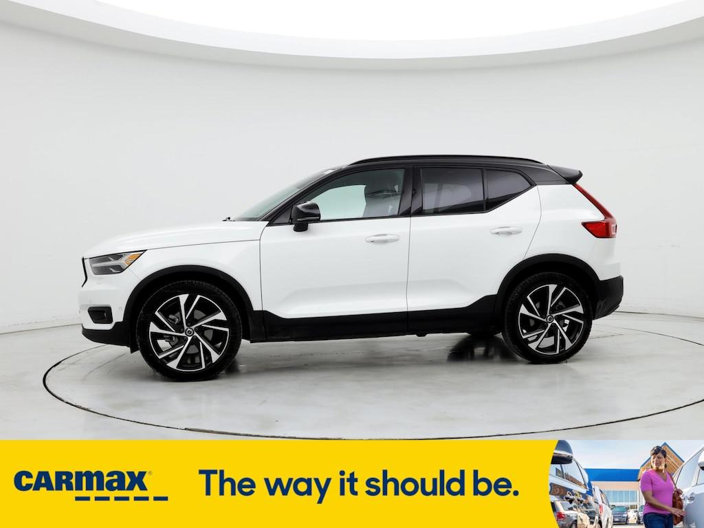 used 2021 Volvo XC40 car, priced at $30,998