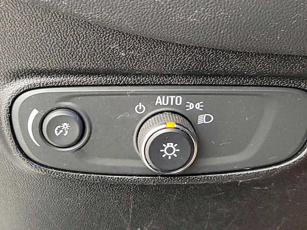 used 2019 Chevrolet Equinox car, priced at $18,998