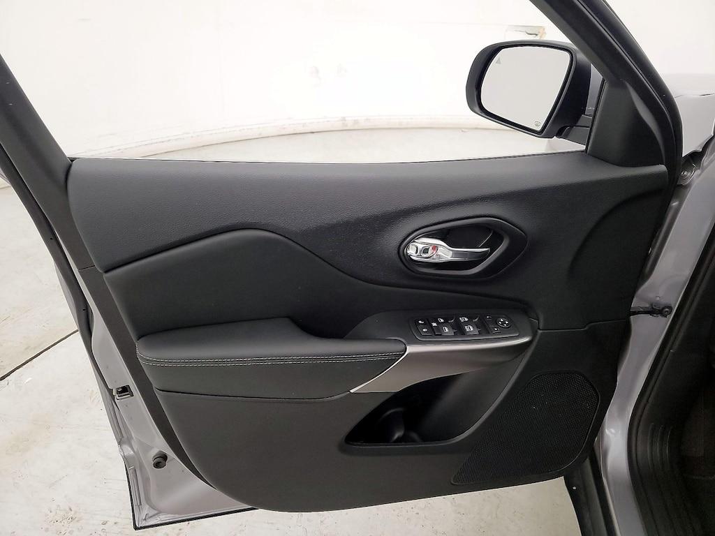 used 2021 Jeep Cherokee car, priced at $23,998