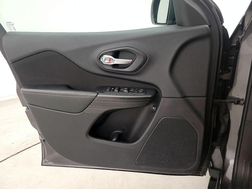 used 2016 Jeep Cherokee car, priced at $13,998