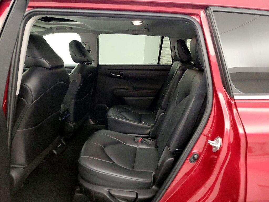 used 2022 Toyota Highlander car, priced at $33,998