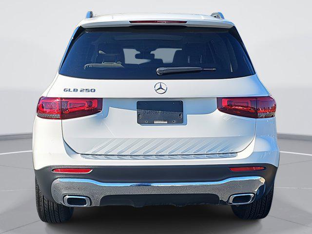 used 2020 Mercedes-Benz GLB 250 car, priced at $26,488