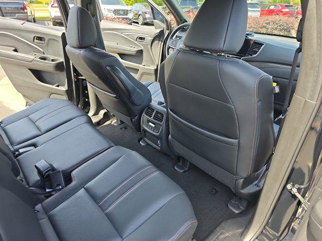 used 2022 Honda Pilot car, priced at $34,854