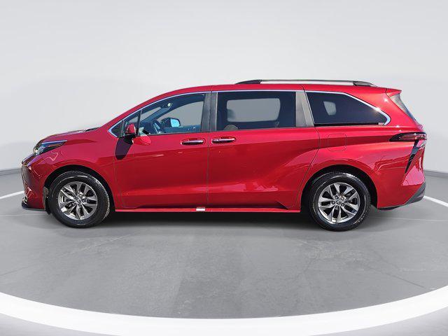 used 2023 Toyota Sienna car, priced at $41,988