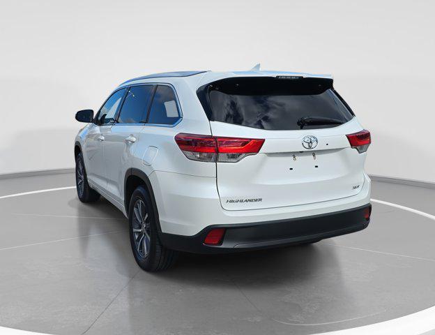 used 2018 Toyota Highlander car, priced at $19,988