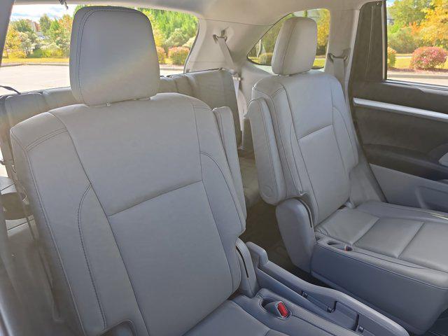 used 2018 Toyota Highlander car, priced at $19,988