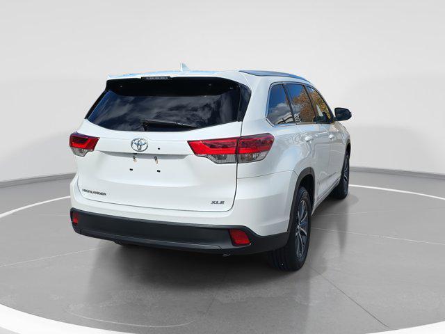 used 2018 Toyota Highlander car, priced at $19,988
