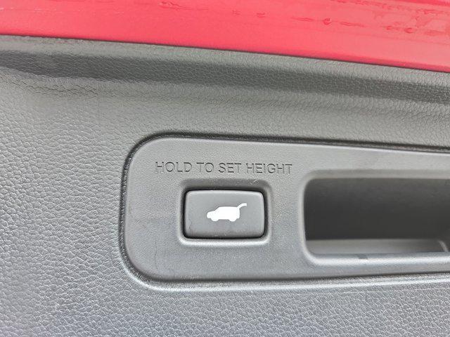 used 2024 Honda Pilot car, priced at $37,196