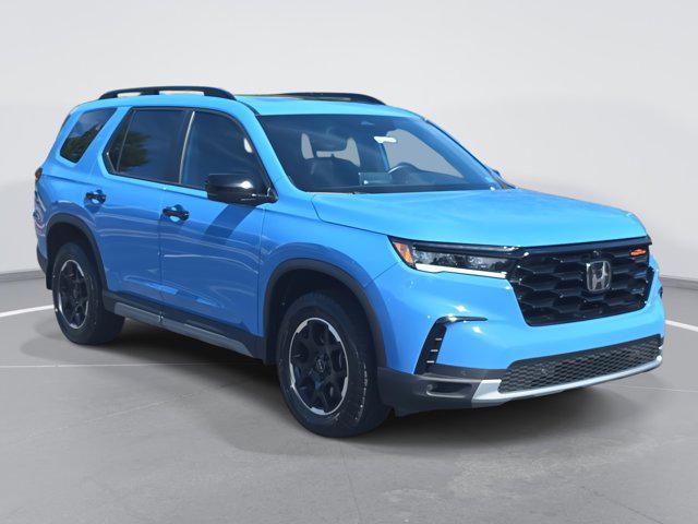 used 2025 Honda Pilot car, priced at $46,661