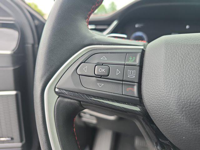 used 2022 Jeep Grand Cherokee car, priced at $33,249