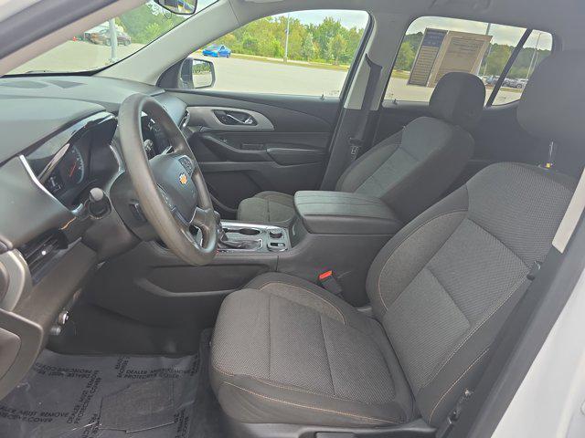 used 2021 Chevrolet Traverse car, priced at $14,532