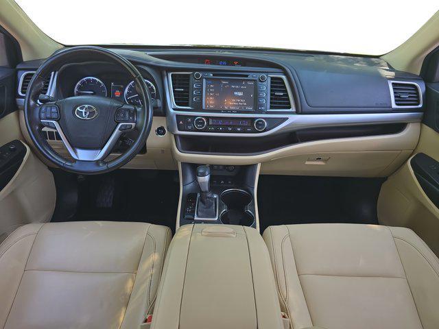 used 2017 Toyota Highlander car, priced at $22,088