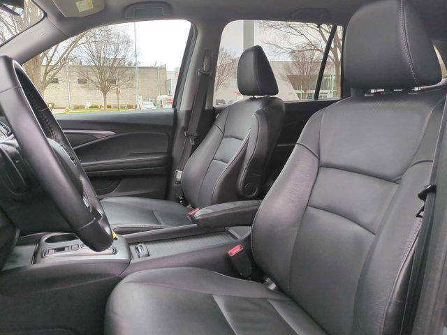 used 2022 Honda Pilot car, priced at $30,974