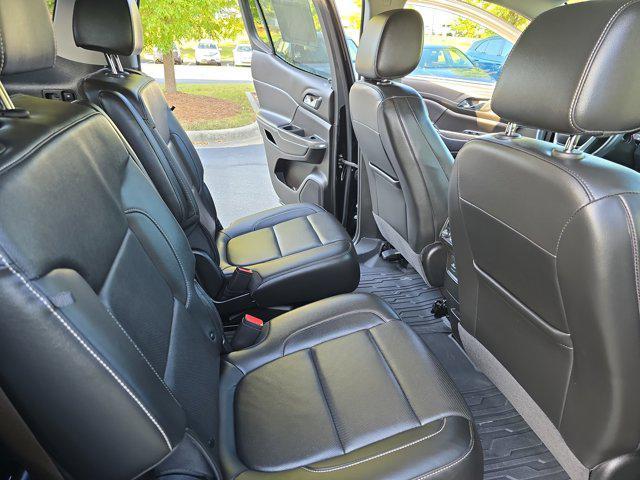 used 2023 GMC Acadia car, priced at $29,153