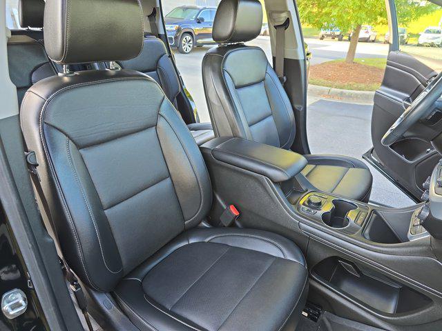 used 2023 GMC Acadia car, priced at $29,153