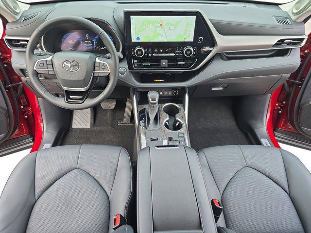 used 2024 Toyota Highlander Hybrid car, priced at $51,794