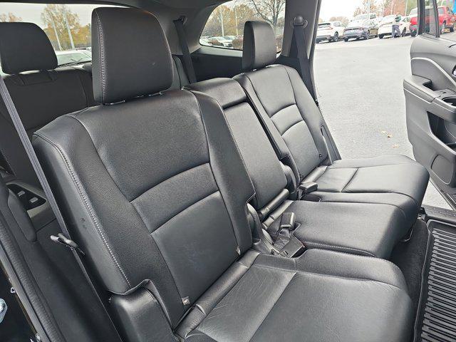 used 2022 Honda Pilot car, priced at $21,988