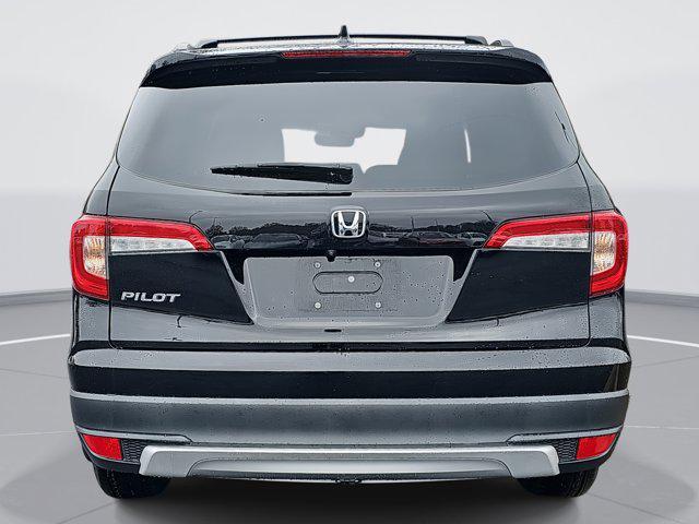 used 2022 Honda Pilot car, priced at $21,988