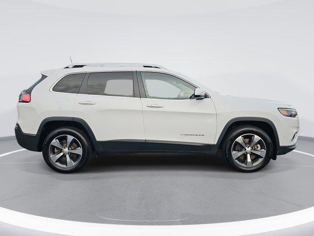 used 2019 Jeep Cherokee car, priced at $17,488